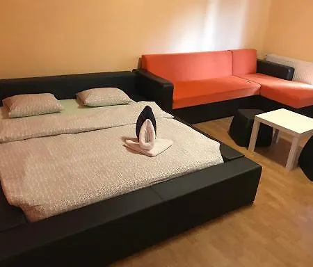 Brasov's Gardens House Homestay